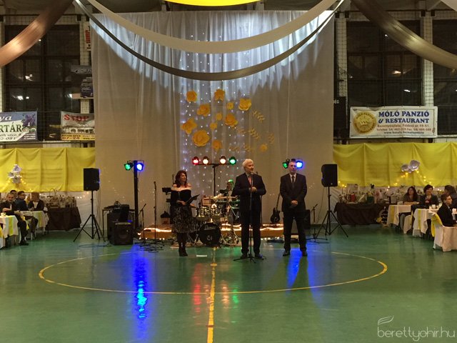 12. Jótékonysági Kórházbál 06